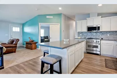 525 W El Norte Parkway #Spc 203, Escondido, CA 92026 - Photo 9