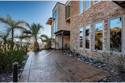 2362 Edgehill Road, Vista, CA 92084 - Photo 7