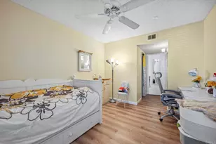 1020 E Washington Ave, Escondido, CA 92025 - Photo 21