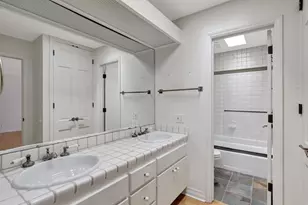 100 S Coast, La Jolla, CA 92037 - Photo 23