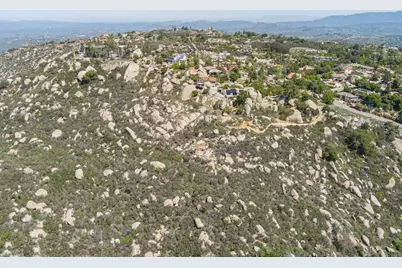 13 Sage Hill Way, Escondido, CA 92026 - Photo 3