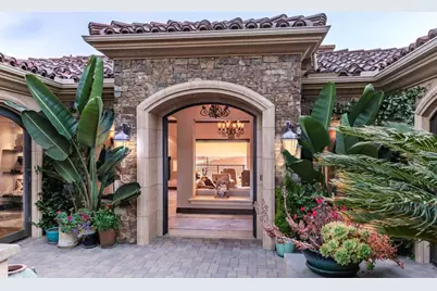 7133 Obelisco Circle, Carlsbad, CA 92009 - Photo 3