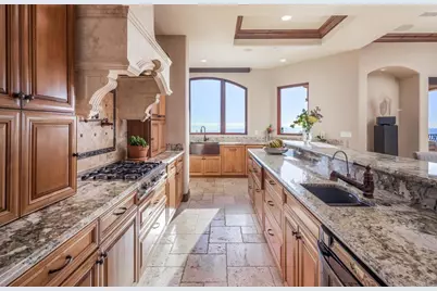 7133 Obelisco Circle, Carlsbad, CA 92009 - Photo 7