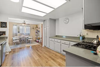 1565 Chestnut Avenue, Carlsbad, CA 92008 - Photo 27