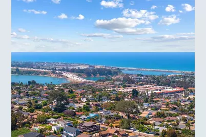 1565 Chestnut Avenue, Carlsbad, CA 92008 - Photo 3