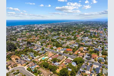 1565 Chestnut Avenue, Carlsbad, CA 92008 - Photo 47