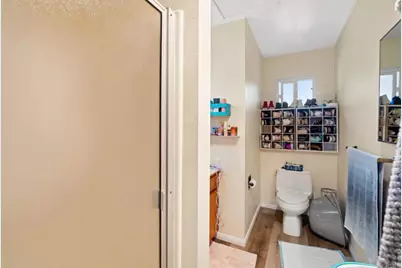 1565 Chestnut Avenue, Carlsbad, CA 92008 - Photo 21