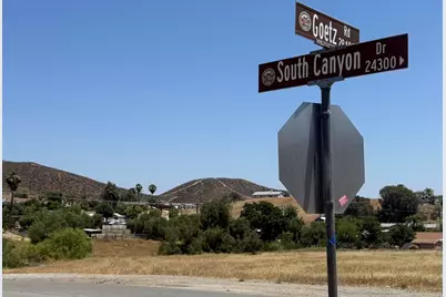 28470 Goetz Road, Quail Valley, CA 92587 - Photo 13