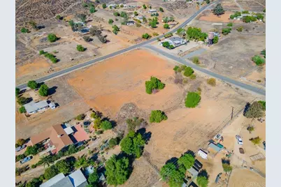 28470 Goetz Road, Quail Valley, CA 92587 - Photo 11