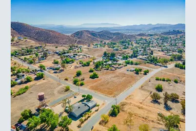 28470 Goetz Road, Quail Valley, CA 92587 - Photo 1