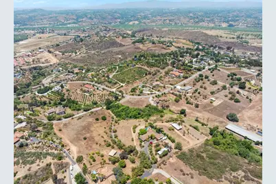 31801 Wrightwood Road, Bonsall, CA 92003 - Photo 11