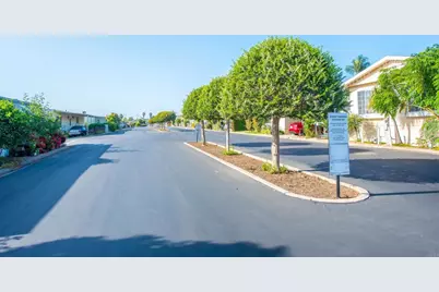 1010 Bobier Dr #12, Vista, CA 92084 - Photo 49