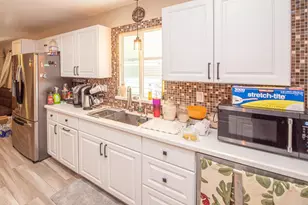 1010 Bobier Dr, Vista, CA 92084 - Photo 39