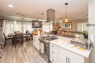 1010 Bobier Dr, Vista, CA 92084 - Photo 31