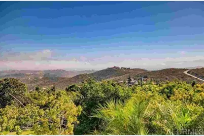 2081 Elevado Road, Vista, CA 92084 - Photo 3