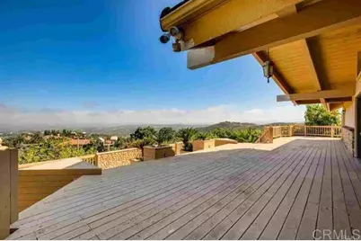 2081 Elevado Road, Vista, CA 92084 - Photo 23