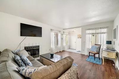 7394 Altiva Place, Carlsbad, CA 92009 - Photo 3