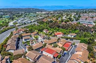 7394 Altiva Pl, Carlsbad, CA 92009 - Photo 25