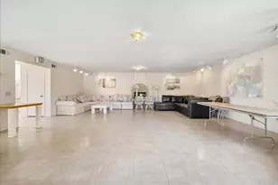 7394 Altiva Pl, Carlsbad, CA 92009 - Photo 11