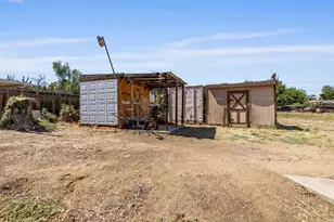 33916 Keith Ave, Hemet, CA 92545 - Photo 27