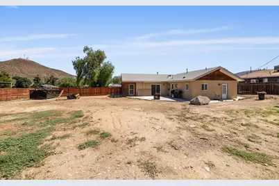 33916 Keith Avenue, Hemet, CA 92545 - Photo 21