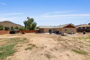 33916 Keith Ave, Hemet, CA 92545 - Photo 21