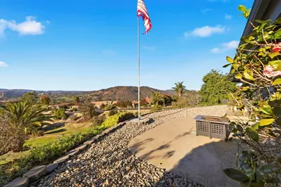 1524 Zutano  Lane, Fallbrook, CA 92028 - Photo 41