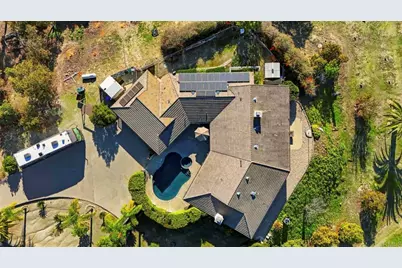 1524 Zutano  Lane, Fallbrook, CA 92028 - Photo 43