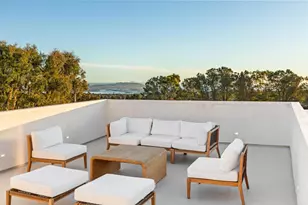 2082 Via Casa Alta, La Jolla, CA 92037 - Photo 17