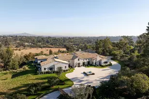 17845 Via De Fortuna, Rancho Santa Fe, CA 92067 - Photo 5