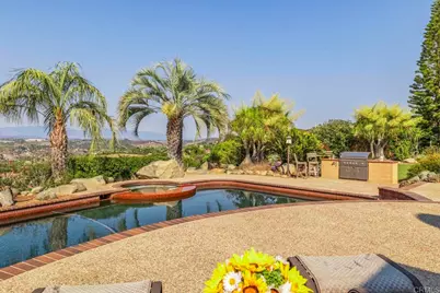 30663 Via Maria Elena, Bonsall, CA 92003 - Photo 55