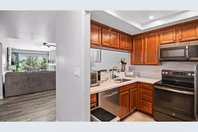 1677 Melrose Avenue #H, Chula Vista, CA 91911 - Photo 15