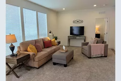 718 Sycamore Avenue #170, Vista, CA 92081 - Photo 7