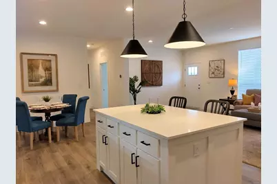 718 Sycamore Avenue #170, Vista, CA 92081 - Photo 1