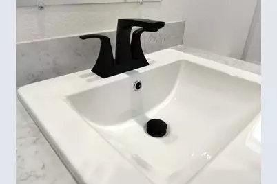 718 Sycamore Avenue #170, Vista, CA 92081 - Photo 13