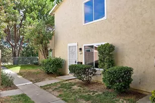 7849 Camino Glorita, San Diego, CA 92122 - Photo 3