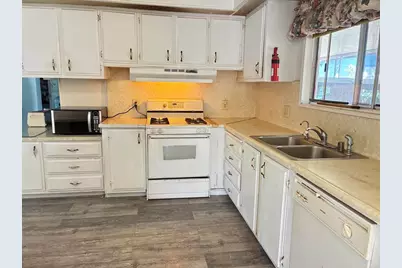 2250 N Broadway #69, Escondido, CA 92026 - Photo 11