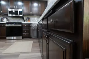 1233 Rocky Point Way, Escondido, CA 92026 - Photo 5