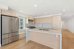 212 S Pacific St, Oceanside, CA 92054 - Photo 9