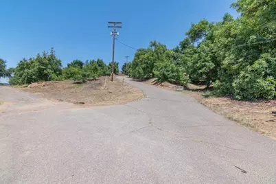 3137 E Valley Parkway, Escondido, CA 92027 - Photo 19