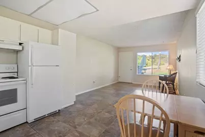 27735 Mountain Meadow Road #19, Escondido, CA 92026 - Photo 11