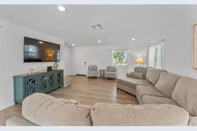 1718 Chute Dr, Hemet, CA 92545 - Photo 9