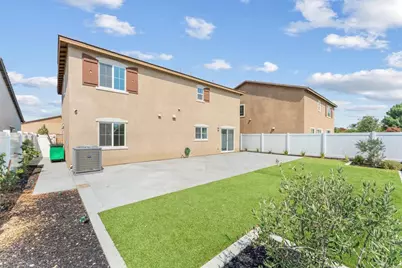 1718 Chute Dr, Hemet, CA 92545 - Photo 39