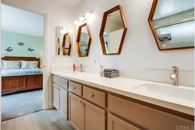 4867 Meadowbrook Drive, Oceanside, CA 92056 - Photo 33