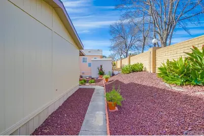 525 W El Norte Parkway #10, Escondido, CA 92026 - Photo 33