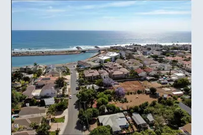 334 Date Avenue, Carlsbad, CA 92008 - Photo 3