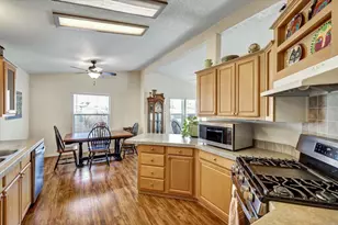 99 Pheasant Ln, Oceanside, CA 92057 - Photo 11