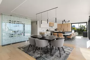 2684 Costebelle Dr, La Jolla, CA 92037 - Photo 9