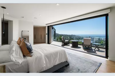 2684 Costebelle Drive, La Jolla, CA 92037 - Photo 21