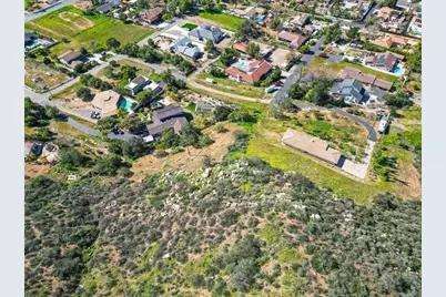 45 Carlson Court, Poway, CA 92064 - Photo 5